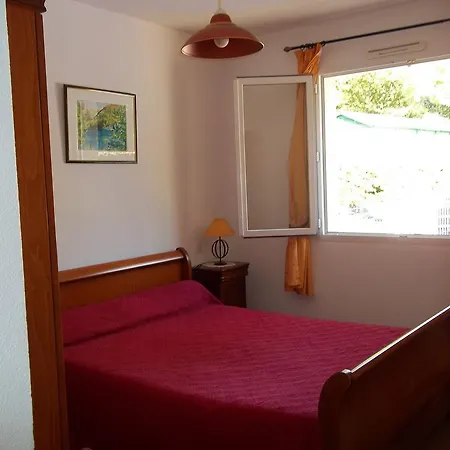 Les Feiches Et Marguerites Holiday home *