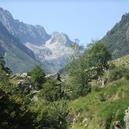 Les Feiches Et Marguerites Сasa de vacaciones *